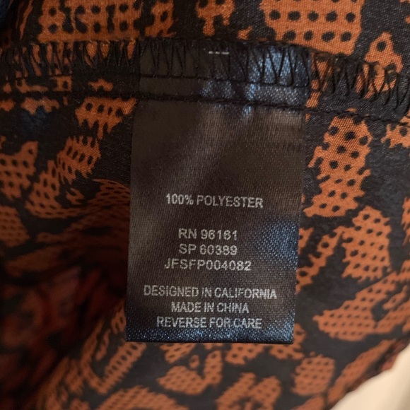 Dress - Picture 3 of 4